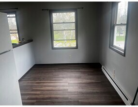 145 Memorial Dr in Oconto, WI - Building Photo - Building Photo