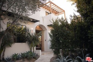 6546 Colgate Ave in Los Angeles, CA - Building Photo