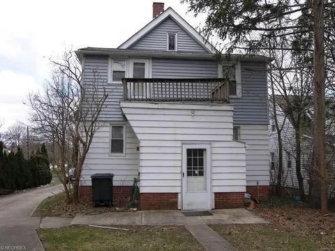 property at 1681 Sunview Rd