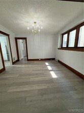 301 Crestwood Ave in Buffalo, NY - Building Photo - Building Photo