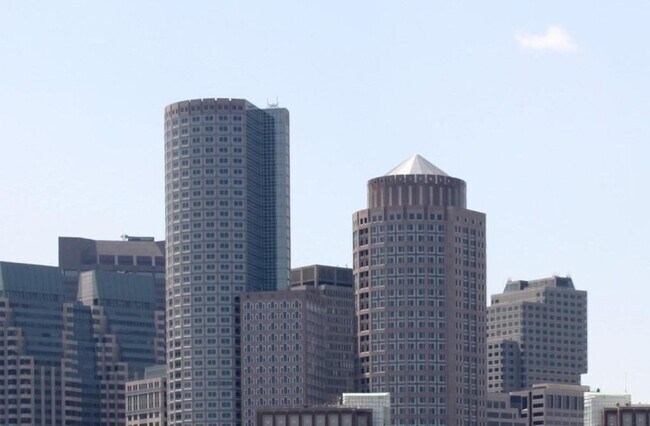 186 Havre St in Boston, MA - Building Photo - Building Photo