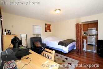 128 Pine St in Cambridge, MA - Building Photo - Building Photo