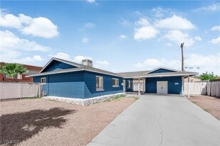 842 Westminster Ave in Las Vegas, NV - Building Photo