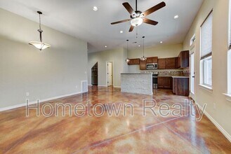 463 S Fretz Ave in Edmond, OK - Building Photo - Building Photo