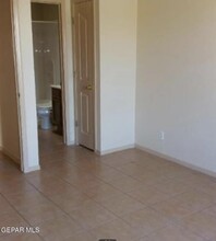 1613 Glenn James Pl in El Paso, TX - Building Photo - Building Photo