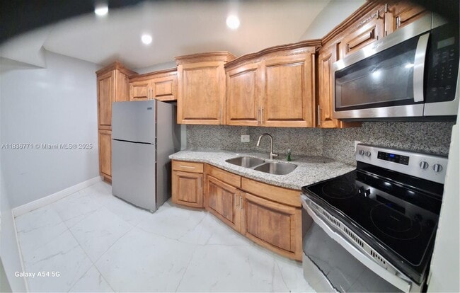 property at 3300 Spanish Moss Terrace