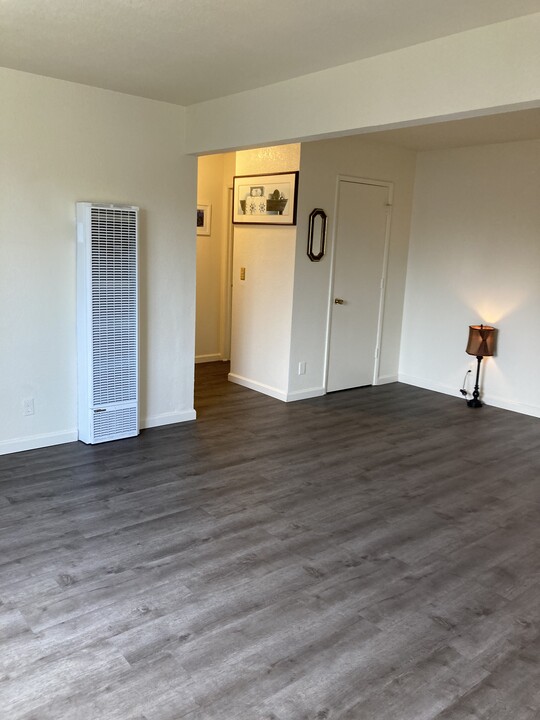 106 E 6th St, Unit A in Antioch, CA - Foto de edificio