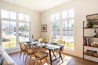 The Anchorage in Fairfield, CT - Building Photo - Building Photo