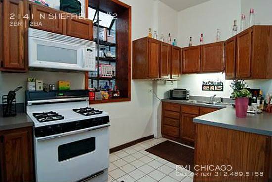 2141 N Sheffield Ave, Unit #2 in Chicago, IL - Building Photo - Building Photo