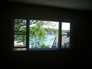 247 Lakeside Blvd in Hopatcong, NJ - Building Photo - Building Photo