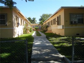 2121 SW 14th Ter in Miami, FL - Building Photo - Building Photo