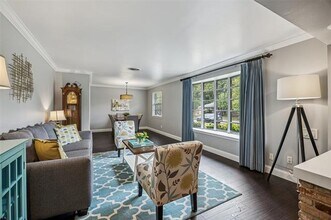 8422 Sweetwood Dr in Dallas, TX - Building Photo - Building Photo