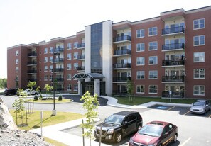 Rockwood Estates in Halifax, NS - Building Photo
