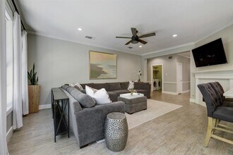 4809 Rutherglen Dr in Austin, TX - Building Photo - Building Photo