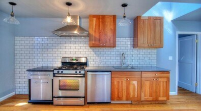 65 Sylvan Way in La Honda, CA - Building Photo - Building Photo