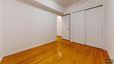 237 E 5th St in New York, NY - Foto de edificio - Building Photo