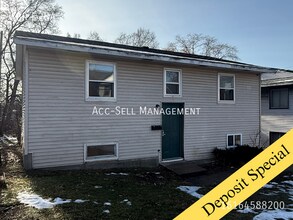 530 Hall St SE in Grand Rapids, MI - Building Photo - Building Photo