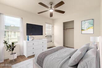 3136 N 38th St in Phoenix, AZ - Building Photo - Building Photo