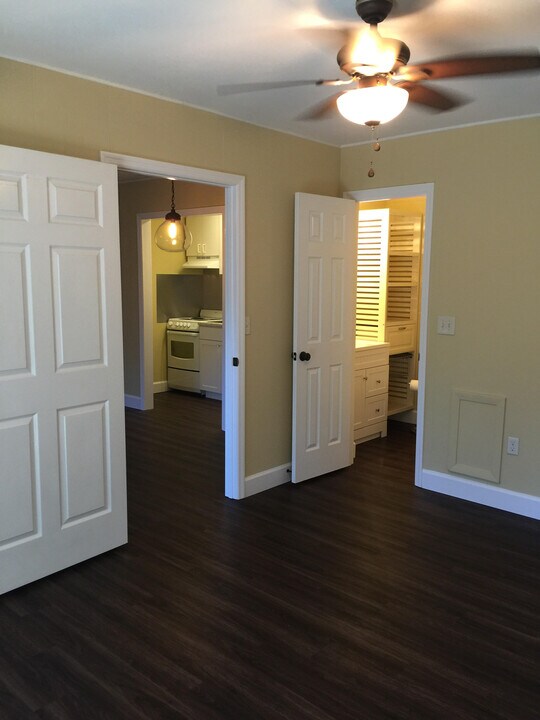 2241 W Pensacola St, Unit 68 in Tallahassee, FL - Building Photo