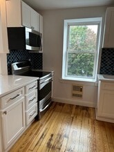 42 Pilgrim Pathway, Unit 2 West in Ocean Grove, NJ - Foto de edificio - Building Photo