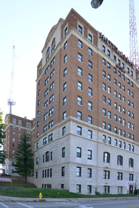 The Alms in Cincinnati, OH - Foto de edificio - Building Photo