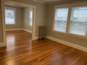 26 Sterling Rd in Waltham, MA - Building Photo - Building Photo
