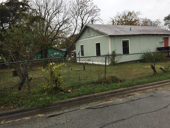 property at 1100 Chihuahua St