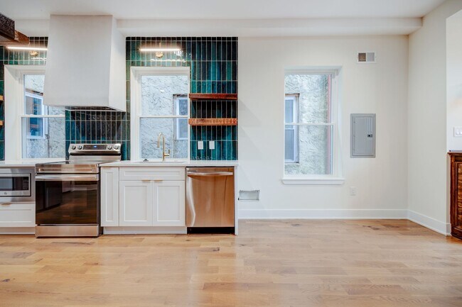 2835 W Diamond St-Unit -2835 W Diamond Street - Unit C in Philadelphia, PA - Building Photo - Building Photo