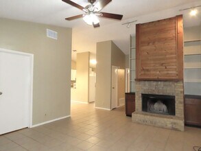 3431 Lexington Dr in Tyler, TX - Building Photo - Building Photo