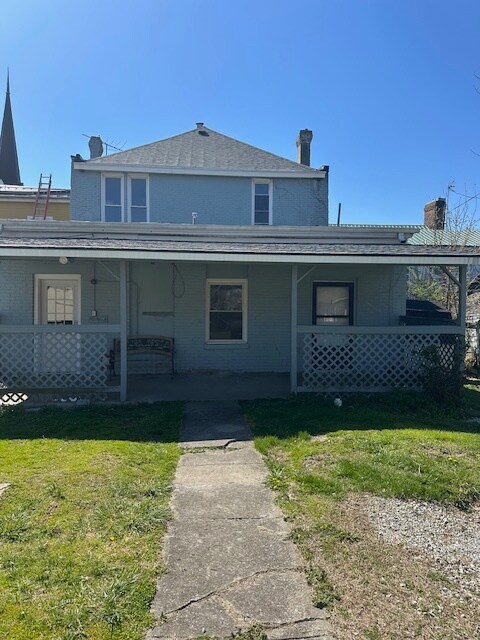 112 Danville St, Unit 3 in Lancaster, KY - Building Photo