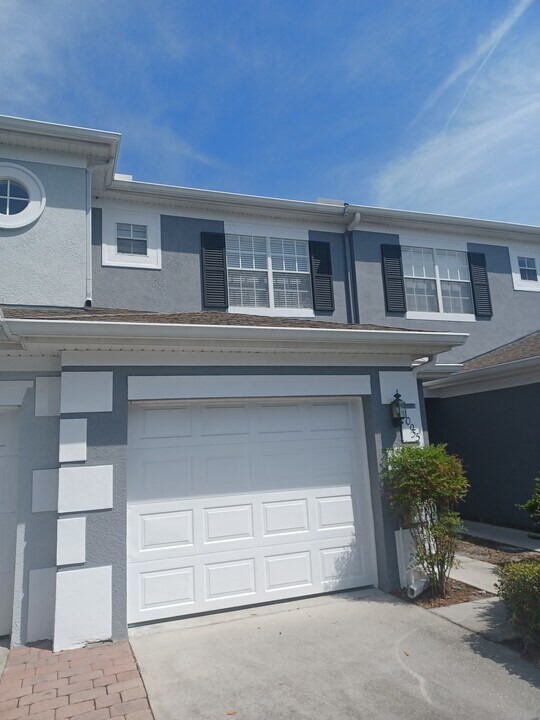10955 Savannah Wood Dr, Unit 162 in Orlando, FL - Foto de edificio