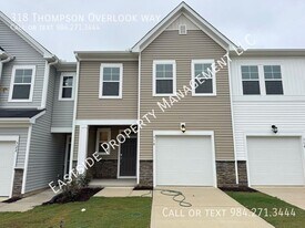 318 Thompson Overlook Wy in Smithfield, NC - Building Photo