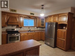 971 Grantham Ct in Windsor, ON - Building Photo - Building Photo
