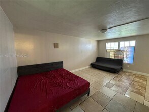 7841 Dunham Blvd, Unit 1 in Miami, FL - Building Photo - Building Photo