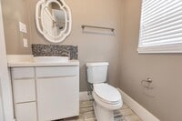 4114 Lamar St photo'