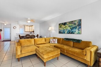 2601 S Roosevelt Blvd in Key West, FL - Building Photo - Building Photo