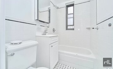 850 Amsterdam Ave, Unit 15C in New York, NY - Building Photo - Building Photo