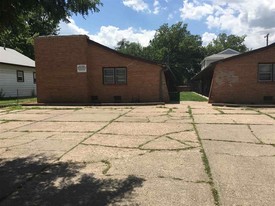 1031 S Emporia St in Wichita, KS - Building Photo