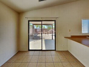10781 W Del Rio Ln in Avondale, AZ - Foto de edificio - Building Photo