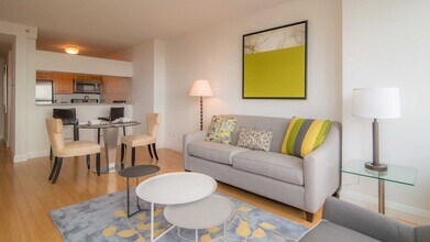 800 Sixth Avenue in New York, NY - Building Photo - Building Photo