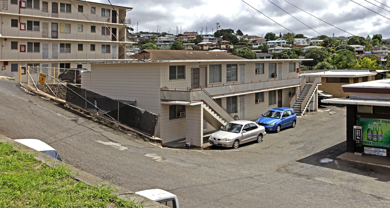 99-801 Halawa Heights Rd in Aiea, HI - Building Photo