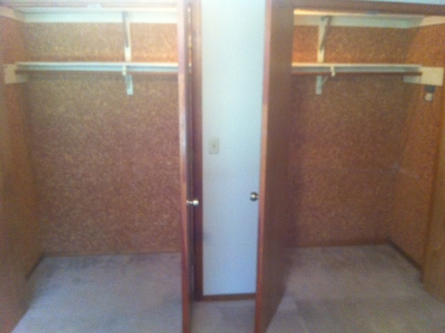 property at 1020-1022 N Lancelot Ave