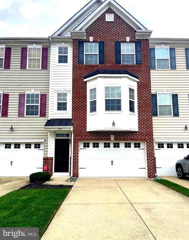property at 129 Winterberry Way