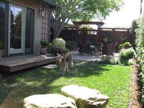 1129 Church Ln in Carpinteria, CA - Building Photo - Building Photo