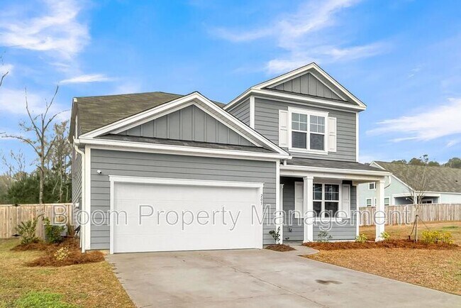 205 Maple Hl Dr in Moncks Corner, SC - Building Photo - Building Photo