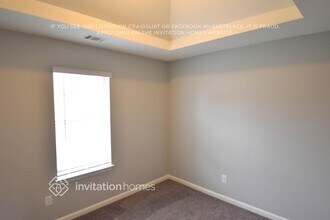 6936 Fields Dr in Douglasville, GA - Foto de edificio - Building Photo