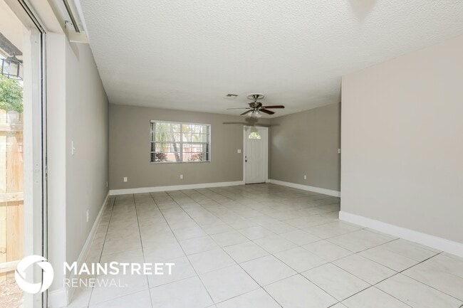 432 Perry Ave in Greenacres, FL - Building Photo - Building Photo