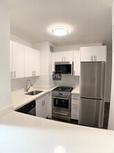 5 AVENUE in New York, NY - Building Photo - Building Photo