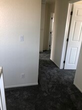 1350 W 162nd St in Gardena, CA - Foto de edificio - Building Photo