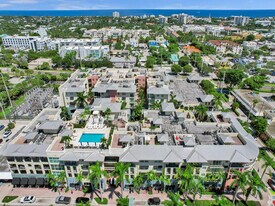 225 NE 1st St in Delray Beach, FL - Building Photo